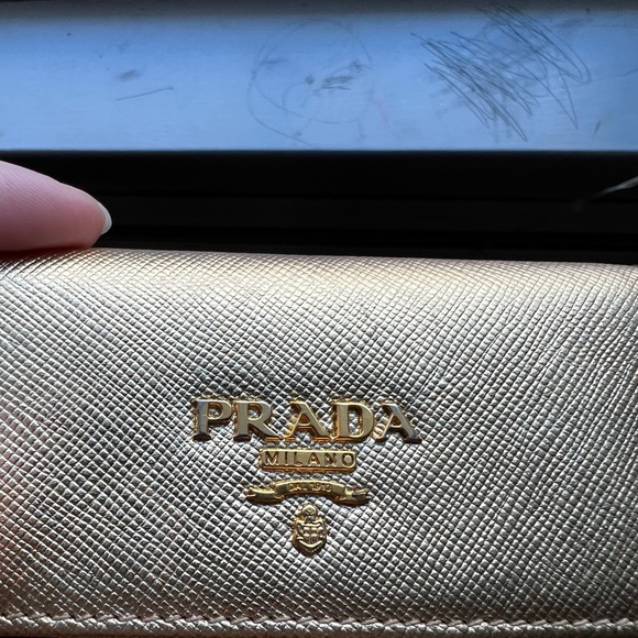 Authentic PRADA key/ card holder - Picture 1 of 11